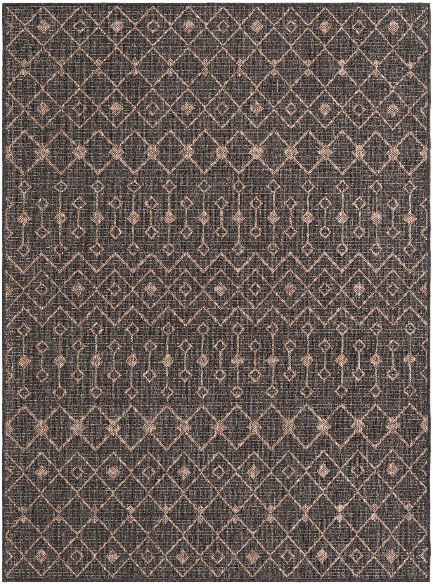 5' 3 x 7' Easy-Clean Lattice Indoor / Outdoor Rug