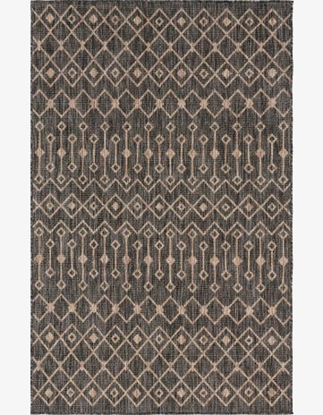 5' 3 x 8' Easy-Clean Lattice Indoor / Outdoor Rug