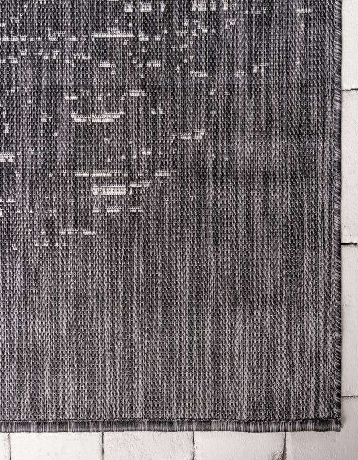 Detail image of 7' 10 x 11'  Washable Modern Indoor / Outdoor Rug