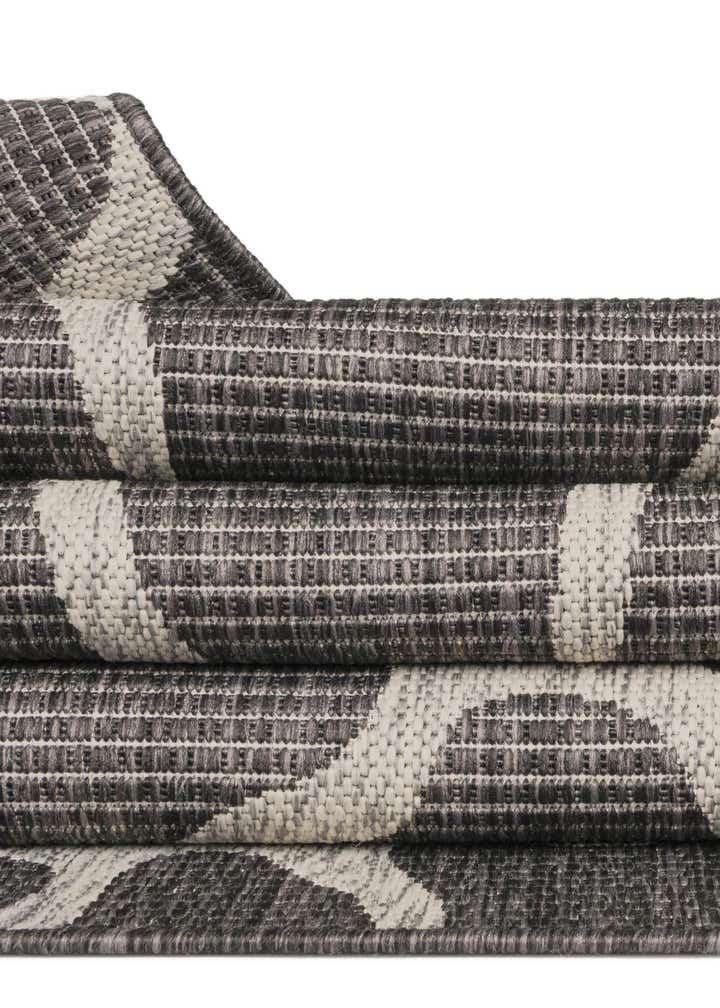 7' 10 x 11' Easy-Clean Safari Indoor / Outdoor Rug