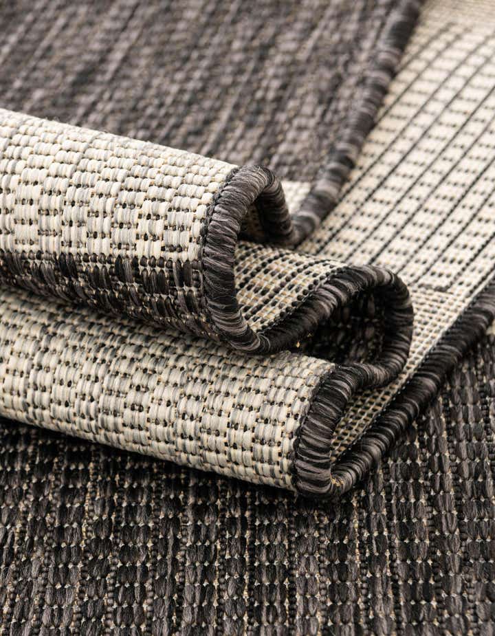 9' x 12' Easy-Clean Striped Indoor / Outdoor Rug