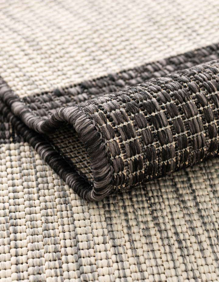 9' x 12' Easy-Clean Striped Indoor / Outdoor Rug