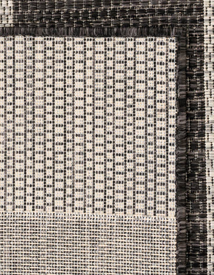 Detail image of 10' x 14' Easy-Clean Striped Indoor / Outdoor Rug