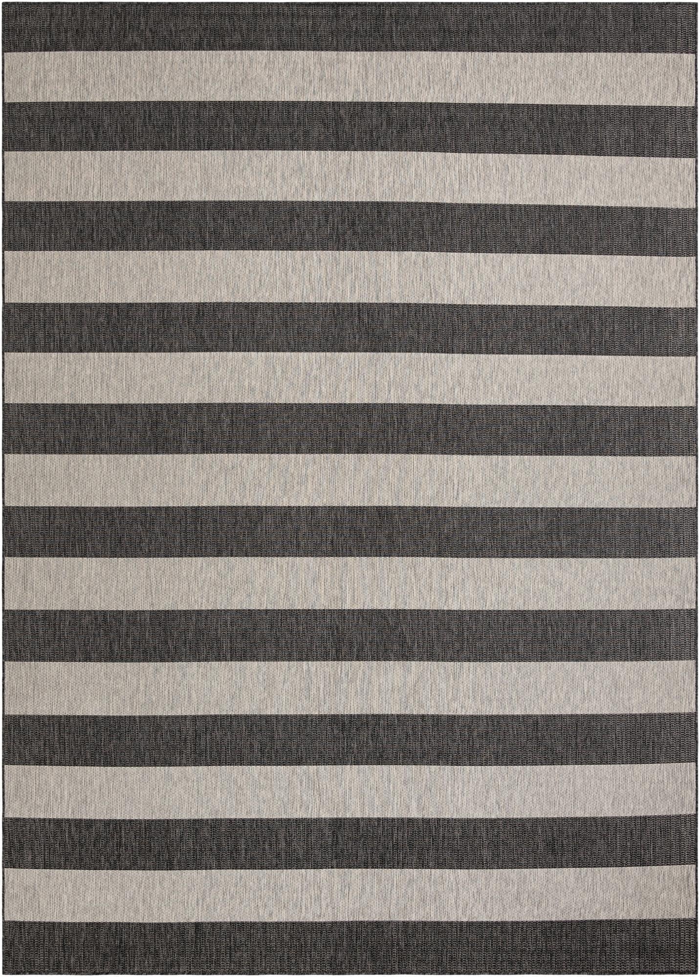 10' x 14'  Washable Striped Indoor / Outdoor Rug