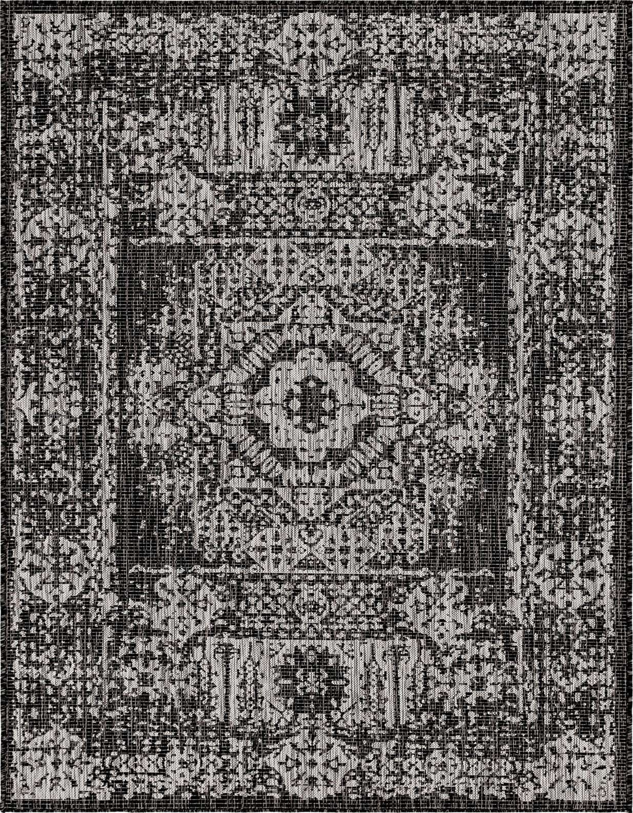 5' 3 x 8' Easy-Clean Traditional Indoor / Outdoor Rug