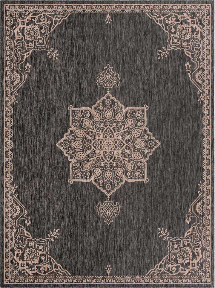 9' x 12' Easy-Clean Traditional Indoor / Outdoor Rug