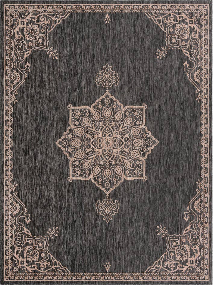Detail image of 9' x 12' Easy-Clean Traditional Indoor / Outdoor Rug