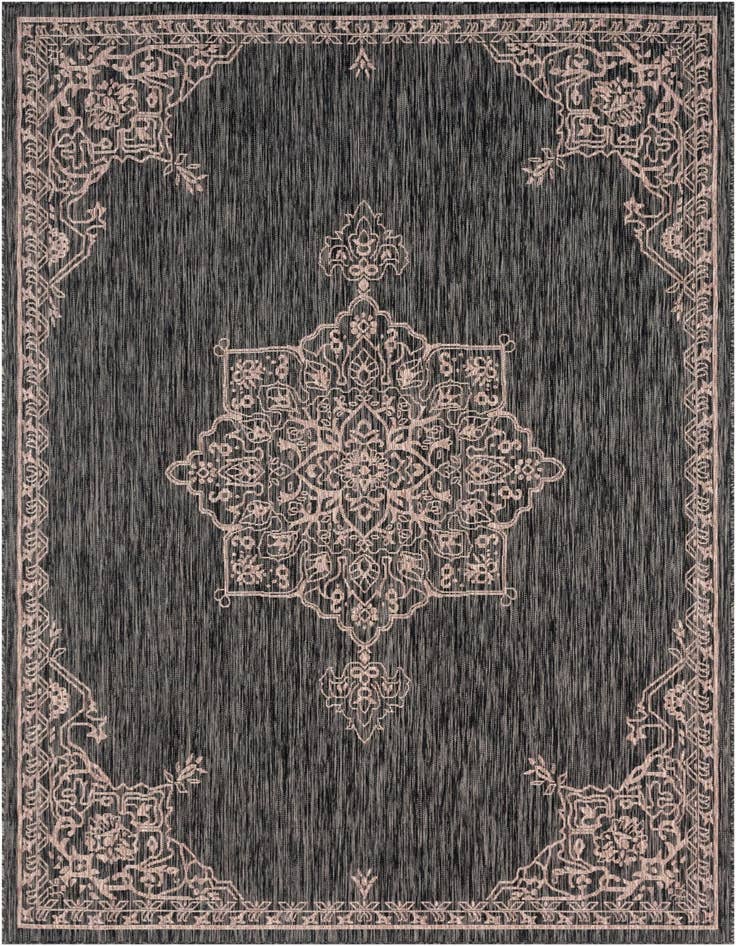 Detail image of 7' x 10' Easy-Clean Traditional Indoor / Outdoor Rug