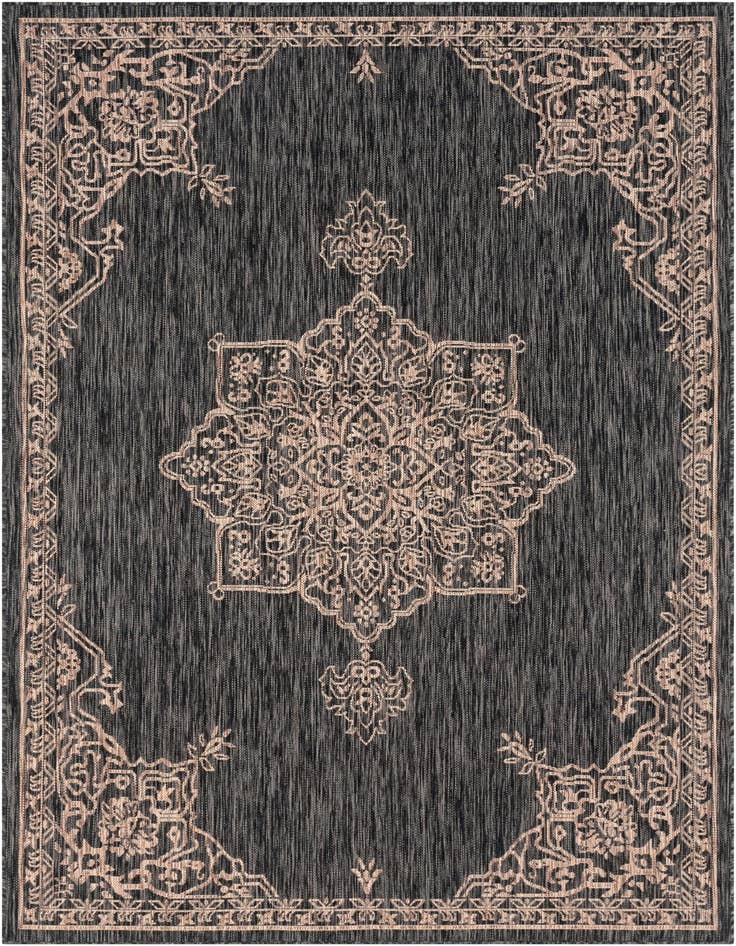 Detail image of 6' x 9' Easy-Clean Traditional Indoor / Outdoor Rug