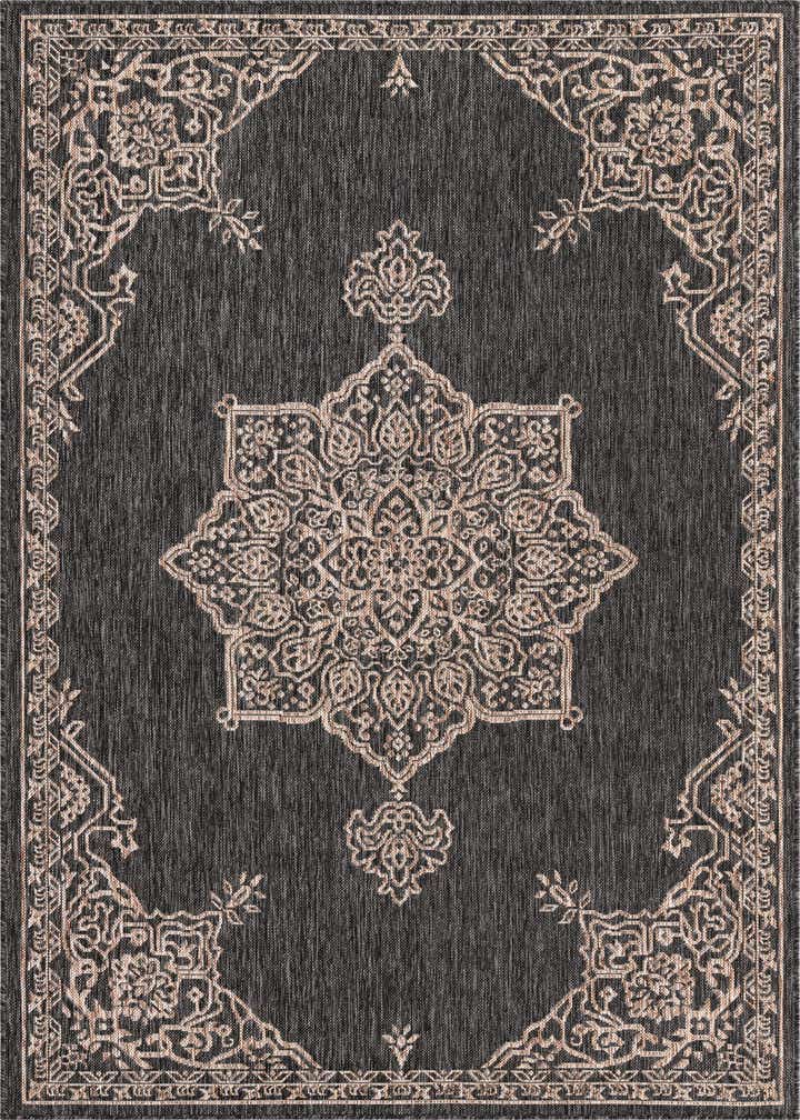 5' 3 x 8' Easy-Clean Traditional Indoor / Outdoor Rug