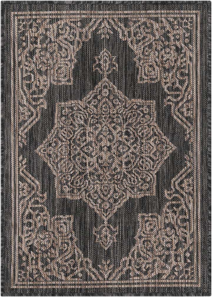 2' x 3' Easy-Clean Traditional Indoor / Outdoor Rug