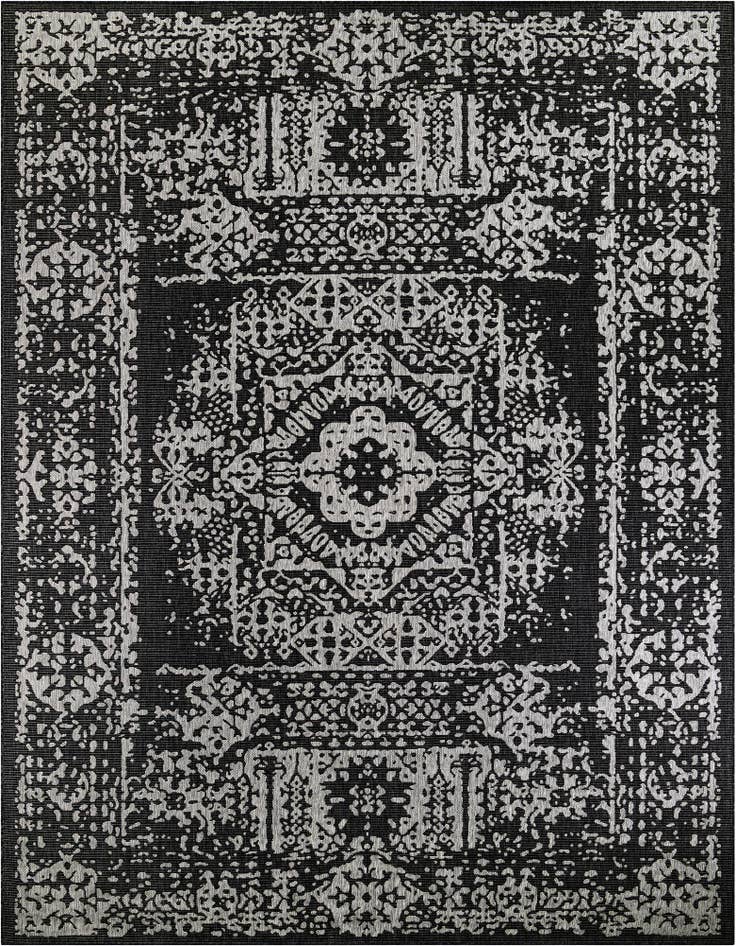 Detail image of 10' x 13' Easy-Clean Traditional Indoor / Outdoor Rug