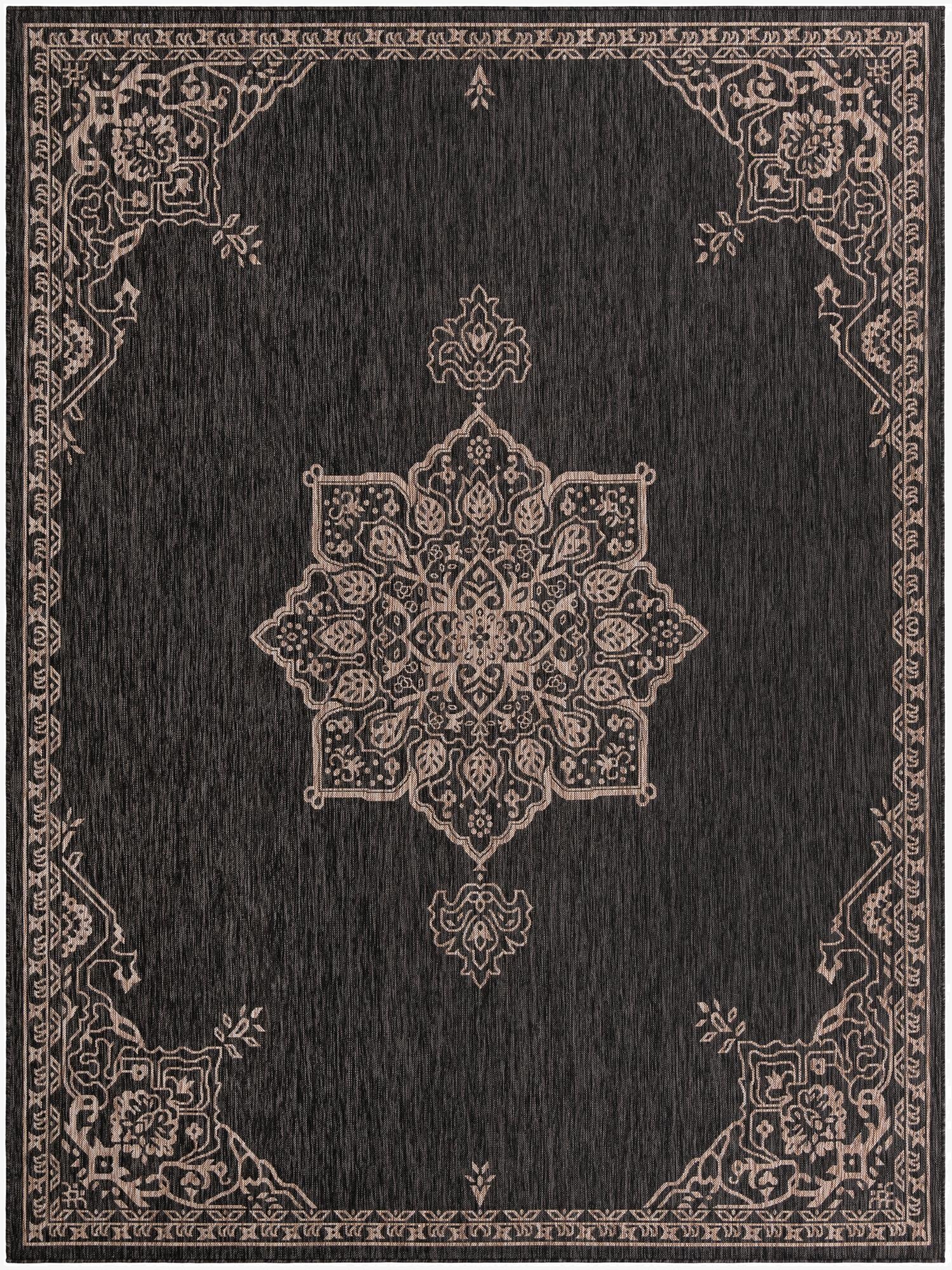 9' x 12'  Washable Traditional Indoor / Outdoor Rug