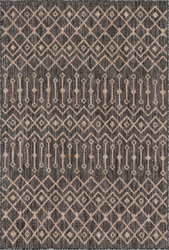 Detail image of 4' x 6' Easy-Clean Trellis Indoor / Outdoor Rug