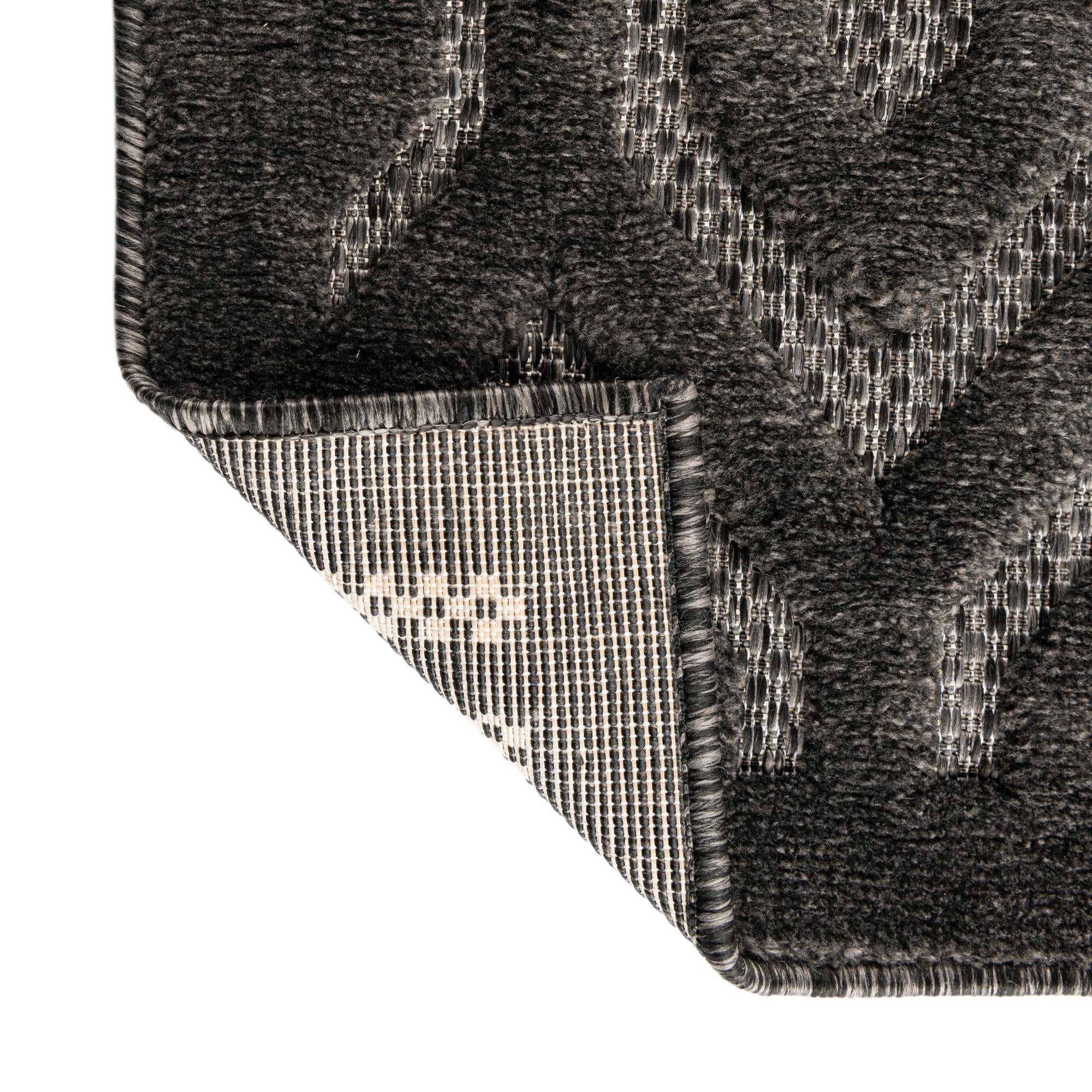 9' x 12' Easy-Clean Trellis Textured Indoor / Outdoor Rug