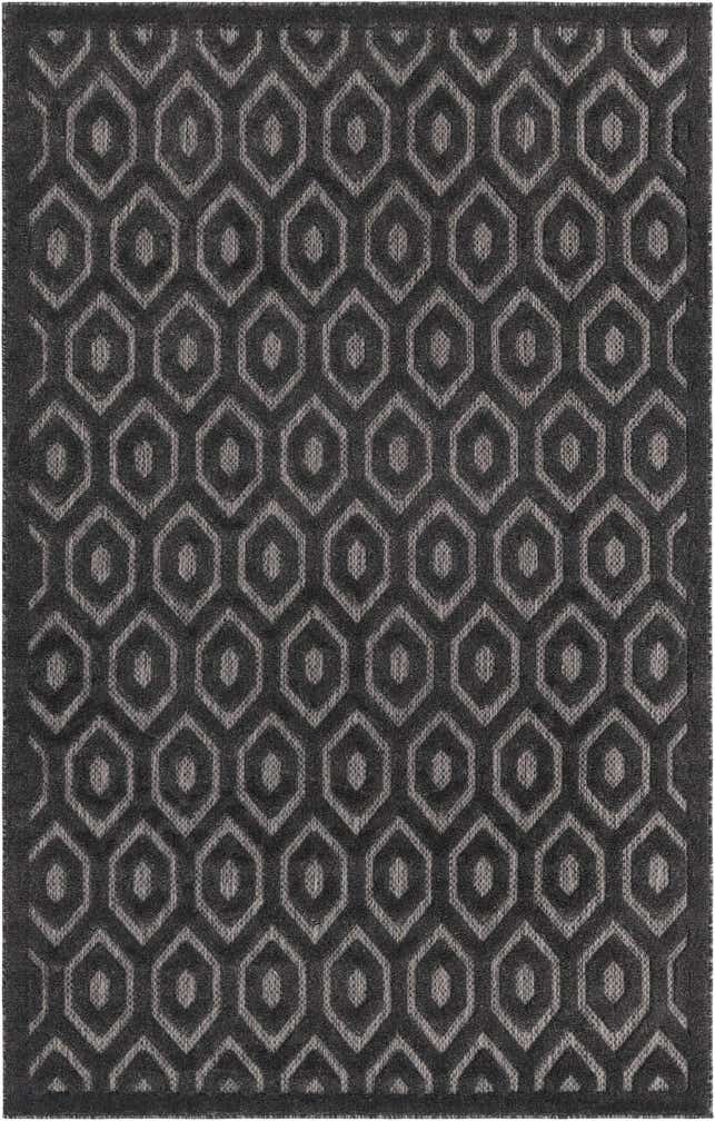 5' 3 x 8' Easy-Clean Trellis Textured Indoor / Outdoor Rug