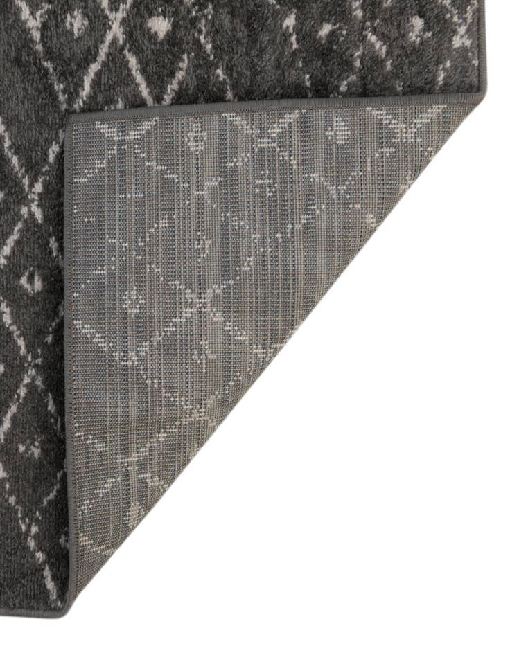 Detail image of 2' x 3' Paxon Trellis Rug