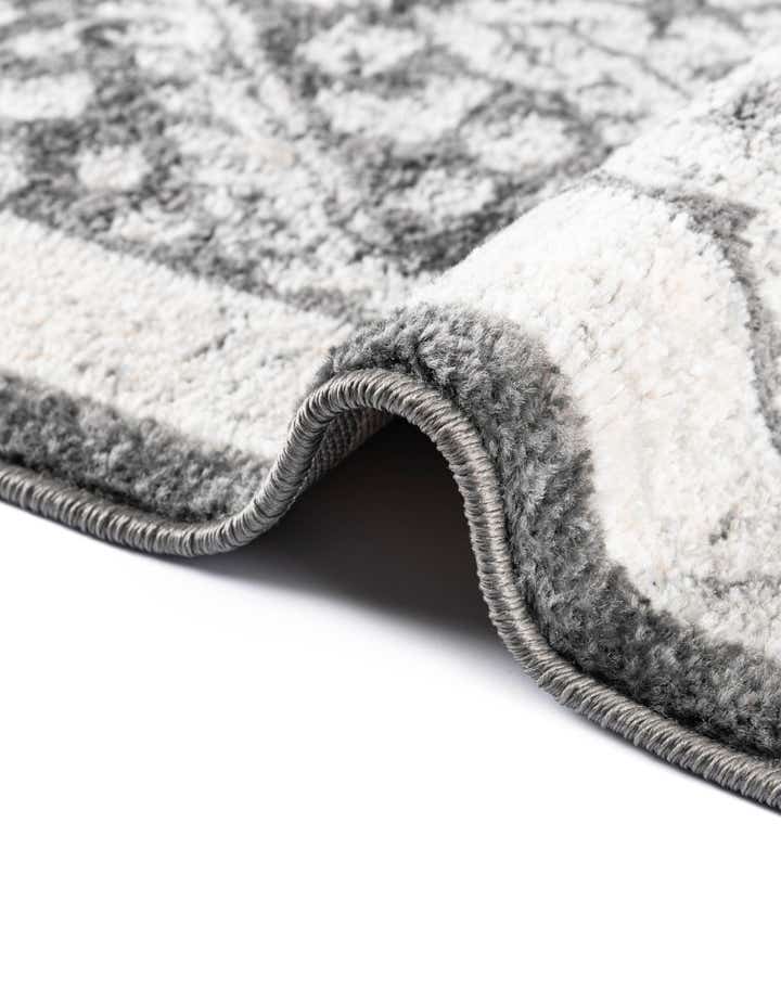 7' x 7' Aurelia Round Rug
