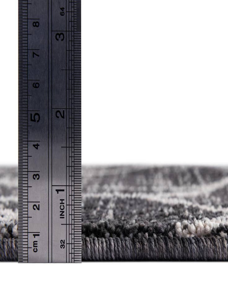 Detail image of 7' x 7' Eco Trellis Round Rug