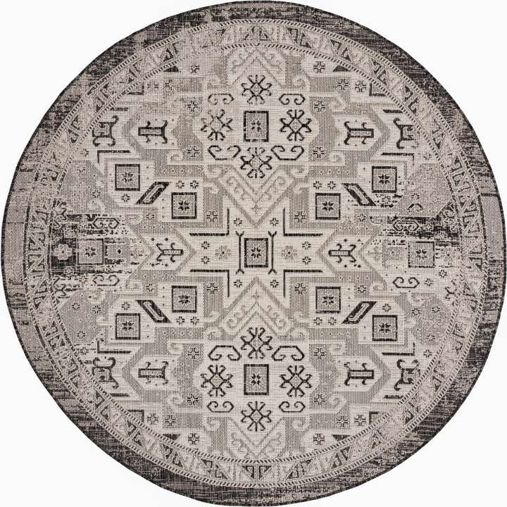 7' 10 x 7' 10 Easy-Clean Aztec Indoor / Outdoor Round Rug