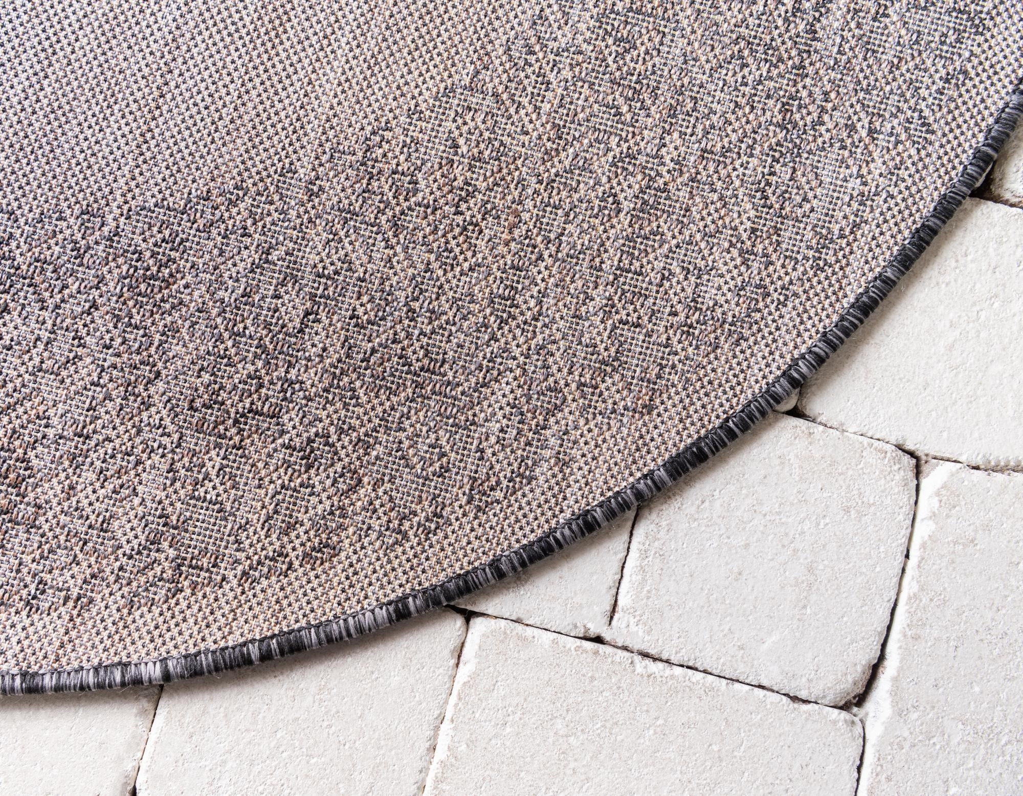 4' x 4' Easy-Clean Border Indoor / Outdoor Round Rug