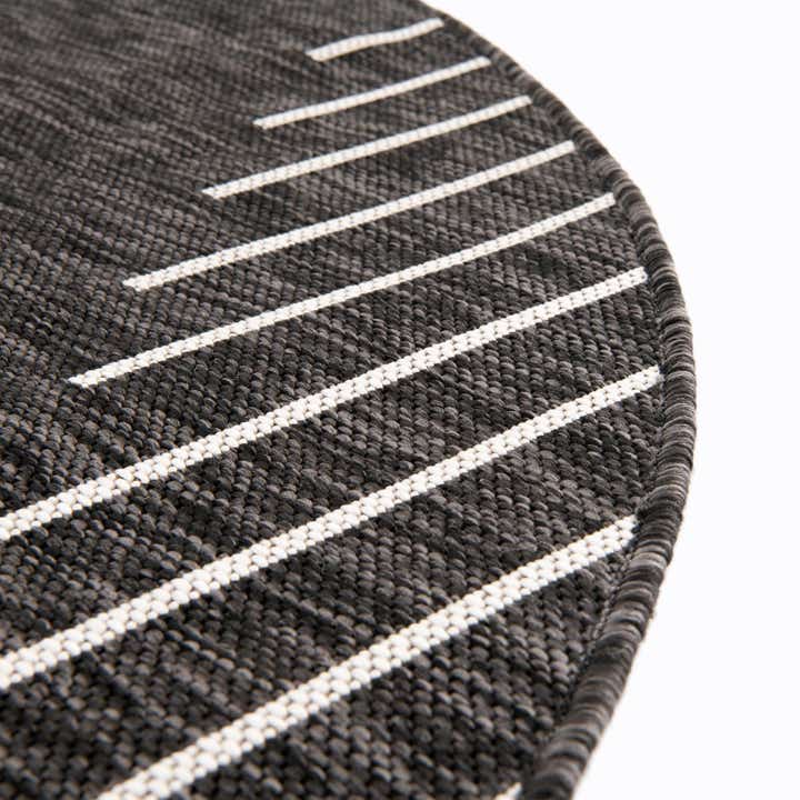 4' x 4' Easy-Clean Modern Indoor / Outdoor Round Rug