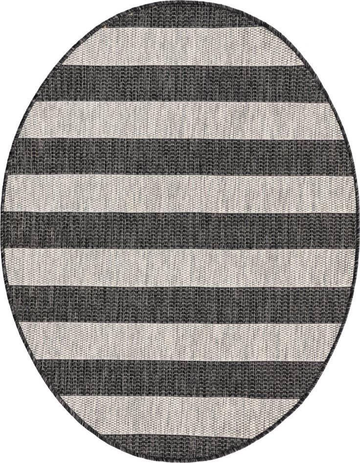 Detail image of 4' x 4' Easy-Clean Striped Indoor / Outdoor Round Rug