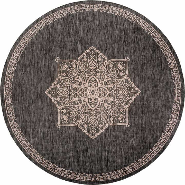 12' x 12' Easy-Clean Traditional Indoor / Outdoor Round Rug