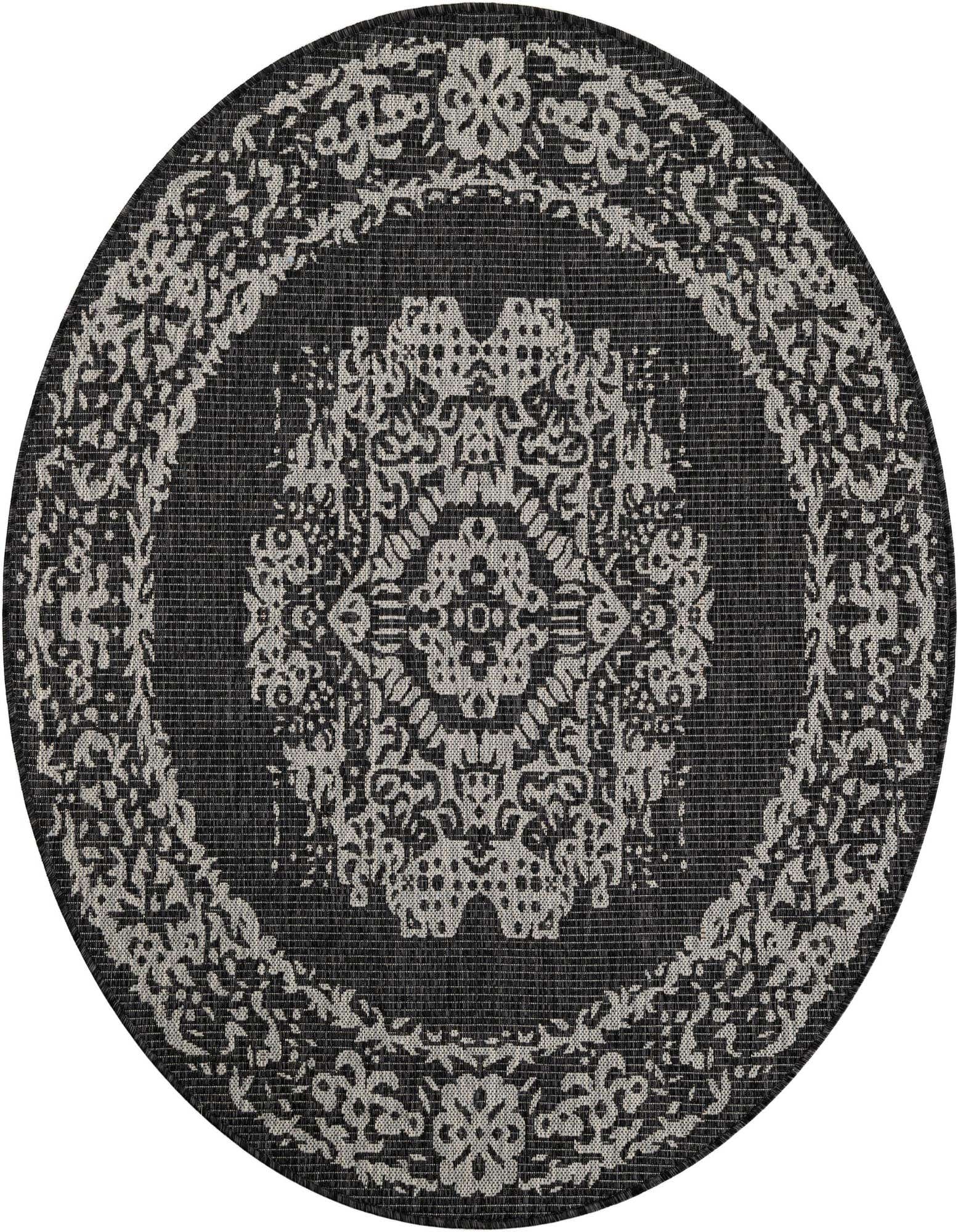 5' 3 x 5' 3 Easy-Clean Traditional Indoor / Outdoor Round Rug
