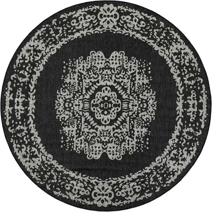 7' 10 x 7' 10 Easy-Clean Traditional Indoor / Outdoor Round Rug