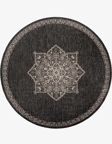 12' x 12' Easy-Clean Traditional Indoor / Outdoor Round Rug