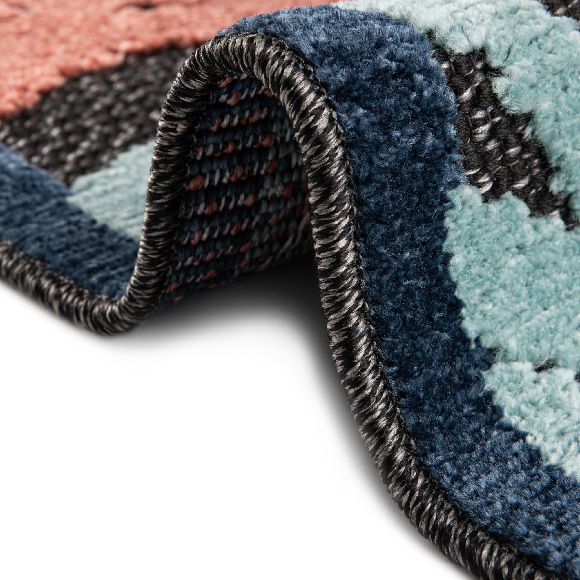 2' x 8' Easy-Clean Belize Indoor / Outdoor Runner Rug