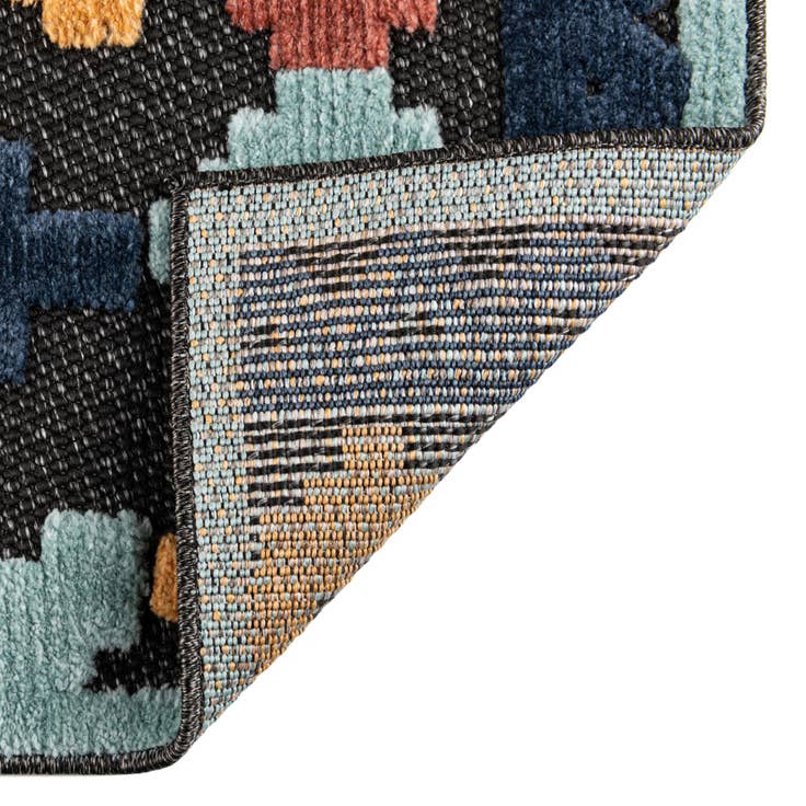 Detail image of 2' x 10' Easy-Clean Belize Indoor / Outdoor Runner Rug