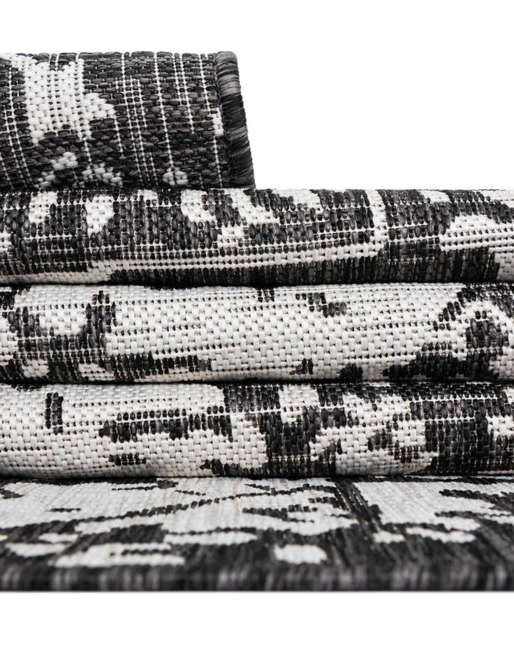 Detail image of 2' x 6'  Washable Jill Zarin Dubai Indoor / Outdoor Runner Rug