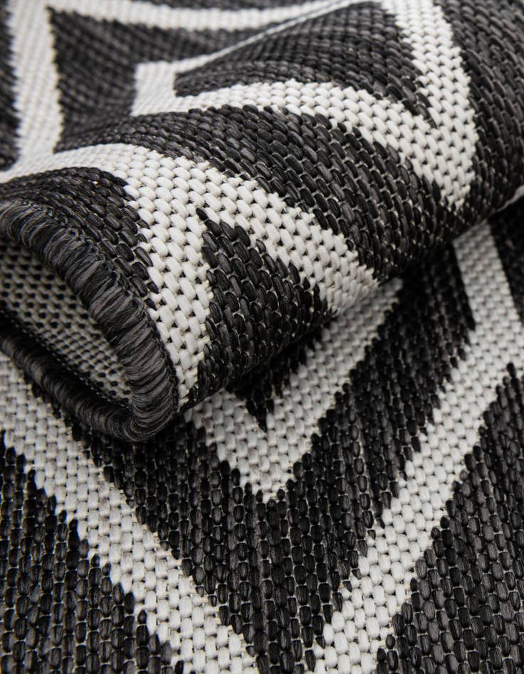 Detail image of 2' x 8' Easy-Clean Jill Zarin Turks and Caicos Indoor / Outdoor Runner Rug
