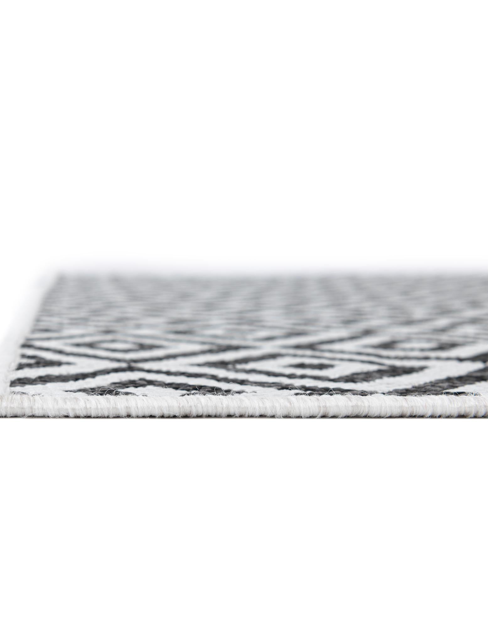 2' x 5' 3 Easy-Clean Jill Zarin Costa Rica Indoor / Outdoor Runner Rug
