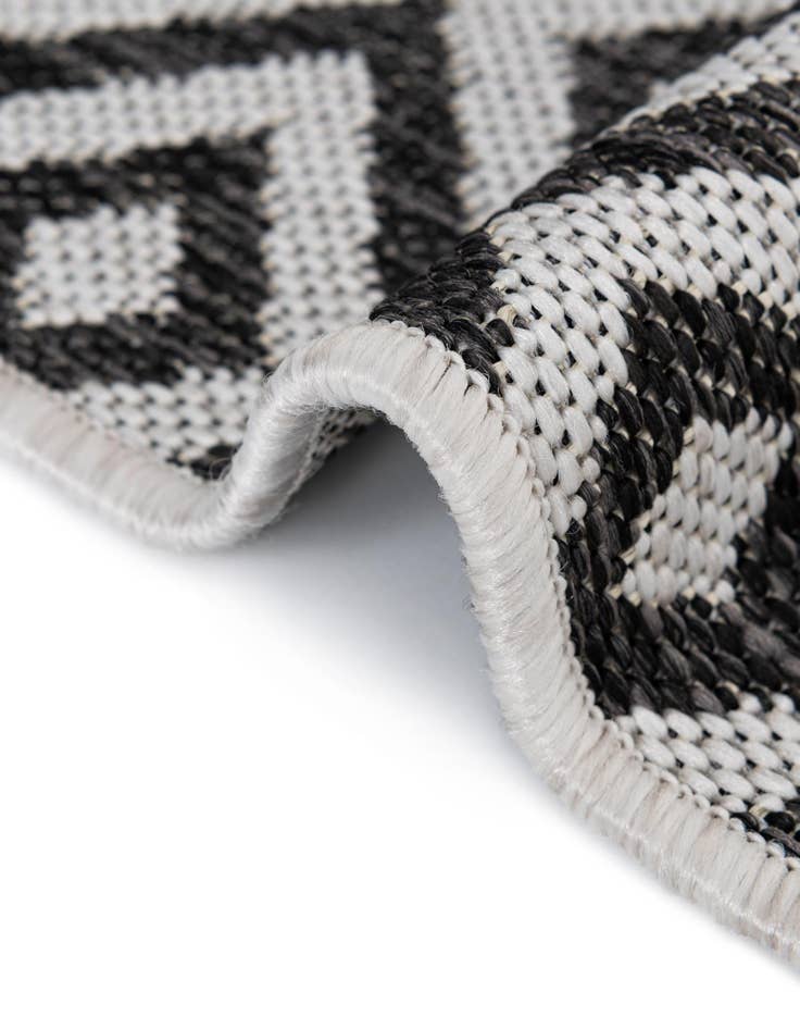 Detail image of 2' x 6'  Washable Jill Zarin Costa Rica Indoor / Outdoor Runner Rug