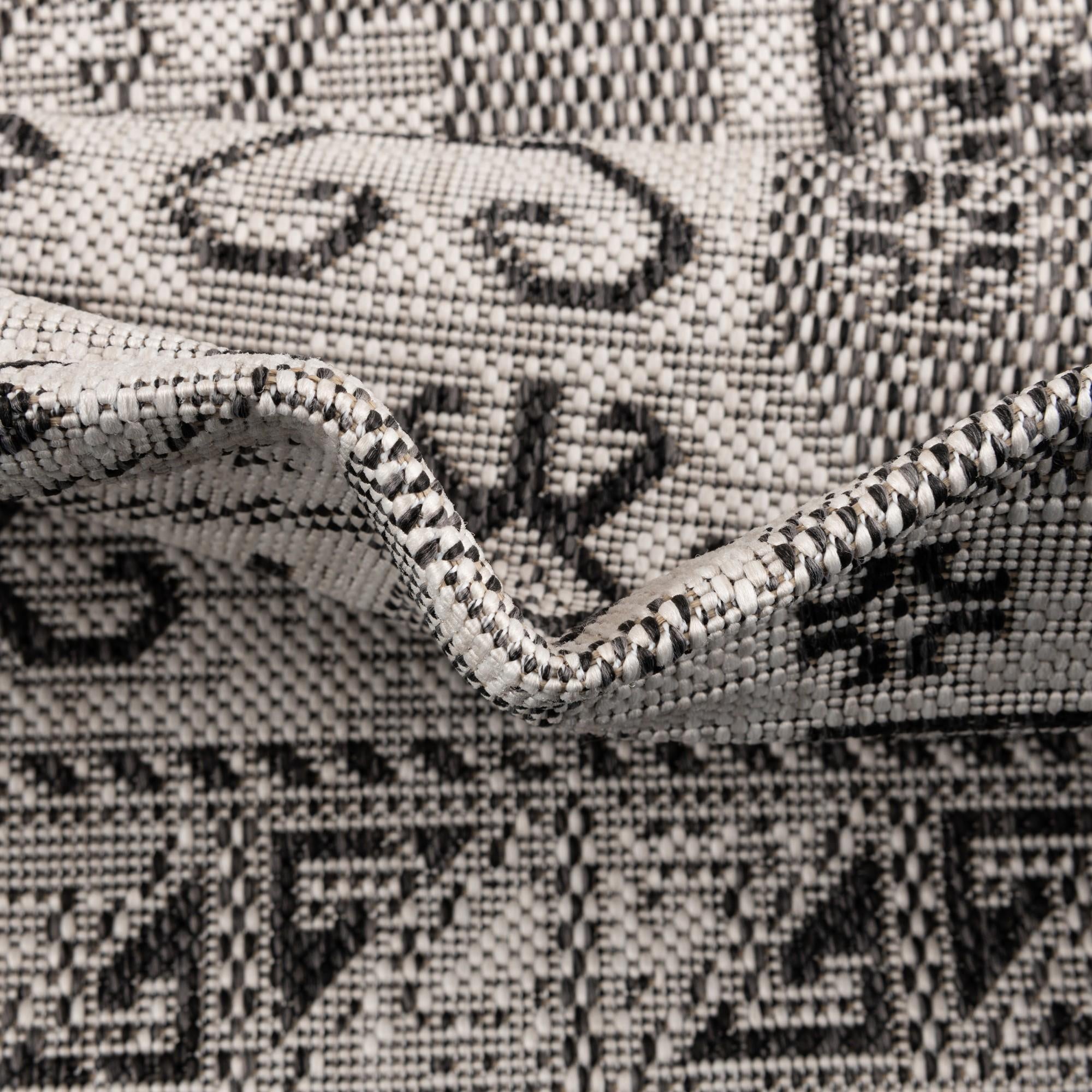 2' 7 x 12' Easy-Clean Aztec Indoor / Outdoor Runner Rug