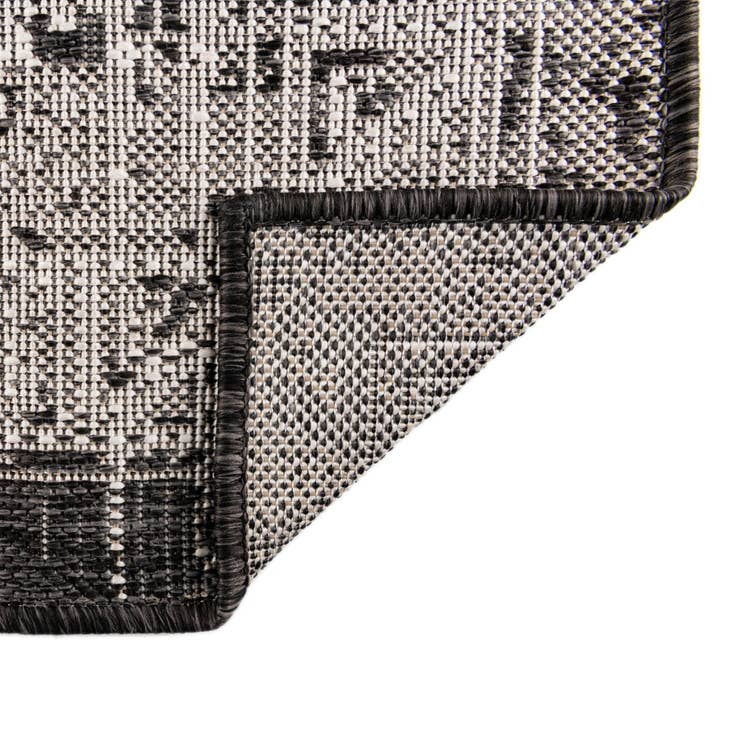 Detail image of 2' 7 x 12' Easy-Clean Aztec Indoor / Outdoor Runner Rug