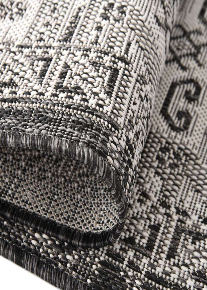 2' 7 x 12' Easy-Clean Aztec Indoor / Outdoor Runner Rug