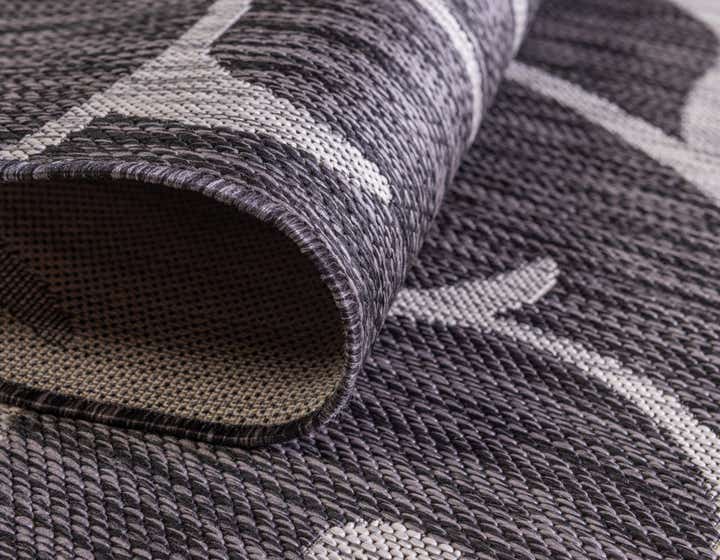 2' x 6' Easy-Clean Botanical Indoor / Outdoor Runner Rug