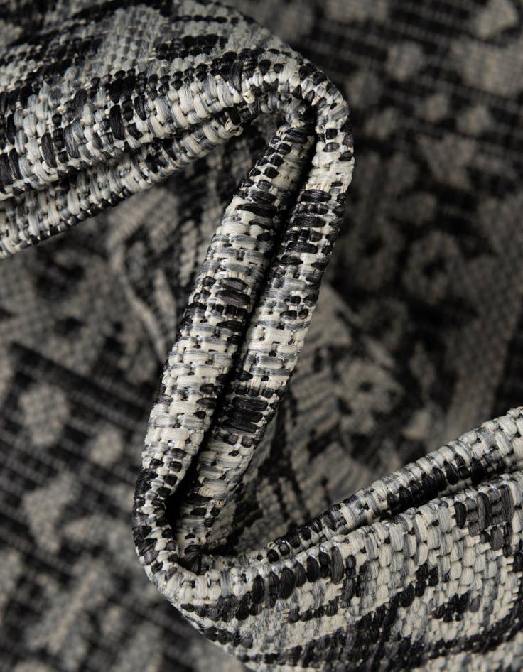 Detail image of 2' x 6'  Washable Traditional Indoor / Outdoor Runner Rug