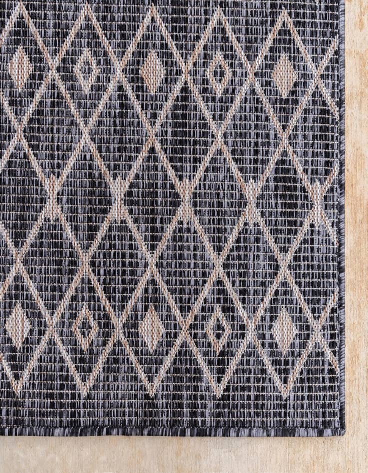 Detail image of 2' x 8'  Washable Trellis Indoor / Outdoor Runner Rug