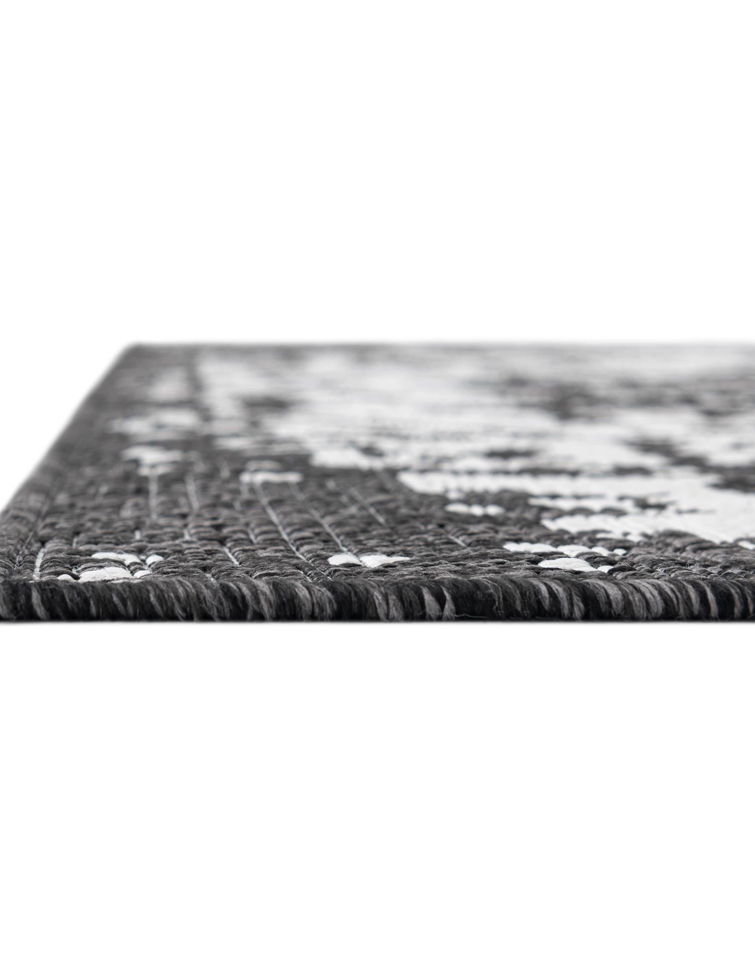 13' x 13' Easy-Clean Jill Zarin Dubai Indoor / Outdoor Square Rug