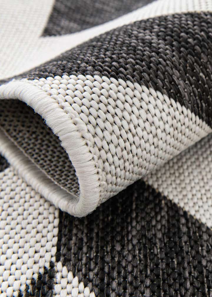 12' x 12' Easy-Clean Jill Zarin Napa Indoor / Outdoor Square Rug