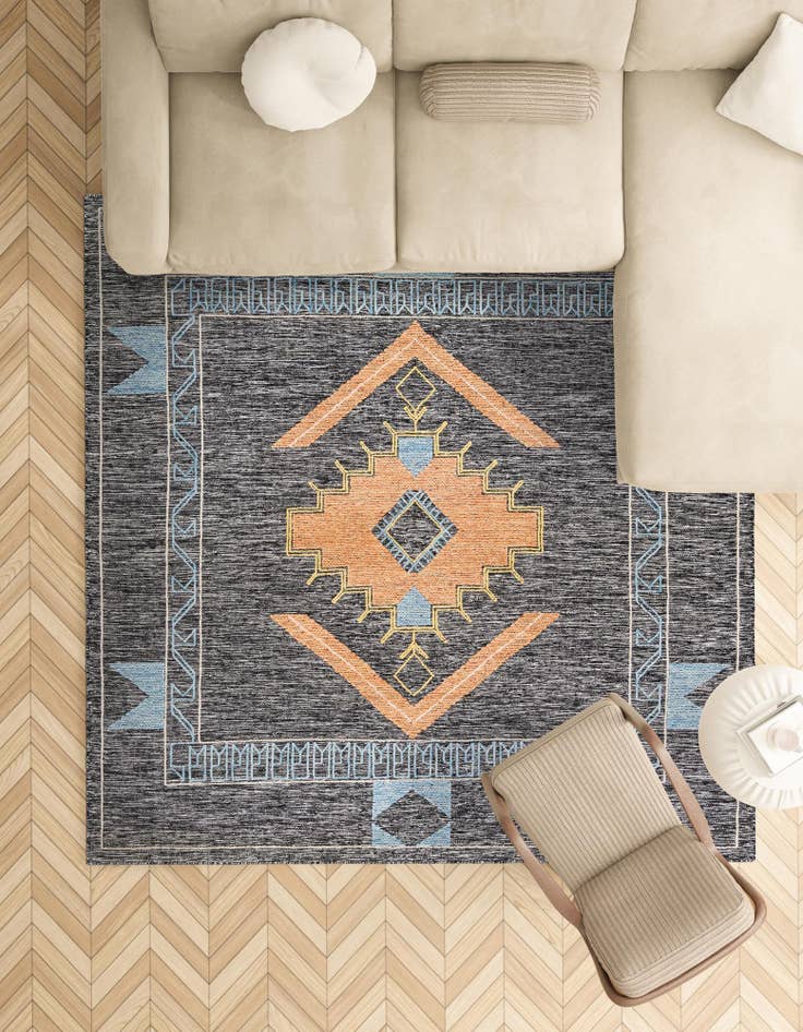 Detail image of 7' 10 x 7' 10  Hand Woven Kilim Wool Square Rug