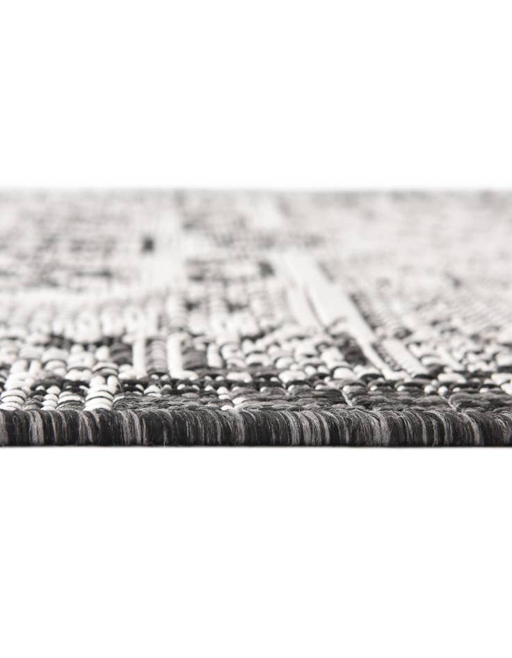 Detail image of 5' 3 x 5' 3 Easy-Clean Aztec Indoor / Outdoor Square Rug