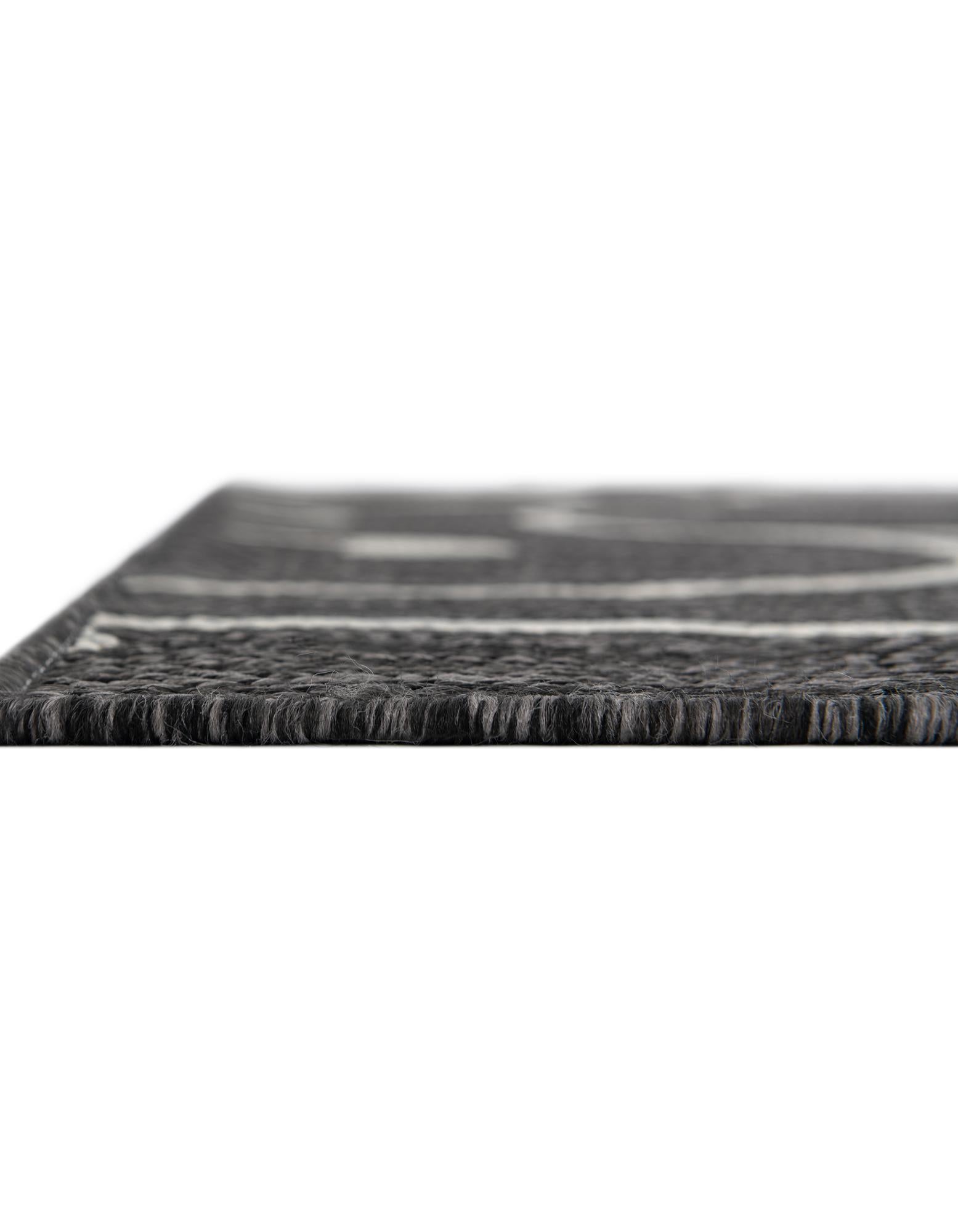 13' x 13' Easy-Clean Botanical Indoor / Outdoor Square Rug
