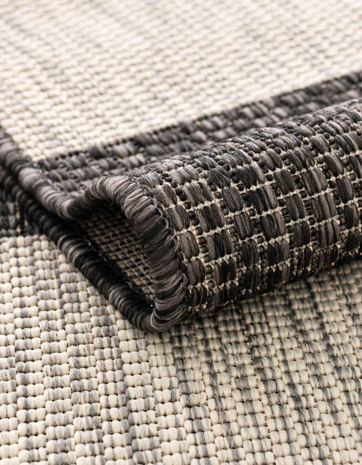 Detail image of 10' x 10' Easy-Clean Ribbon Indoor / Outdoor Square Rug