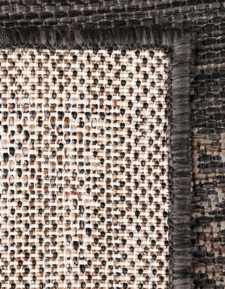 Detail image of 13' x 13'  Washable Traditional Indoor / Outdoor Square Rug